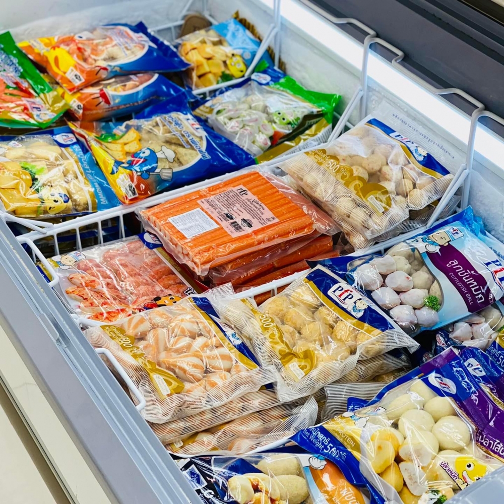 店內的急凍食物選擇多，方便大家在家打邊爐。