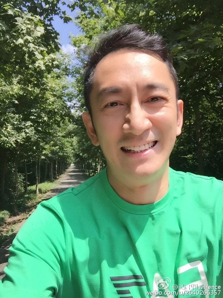 吳啟華曾經歷2段婚姻,第一任妻子係泰國富二代!