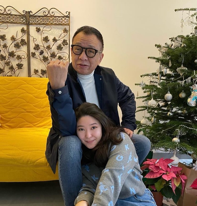 許紹雄愛女非常,打本約700萬港元畀女兒開三間cafe!