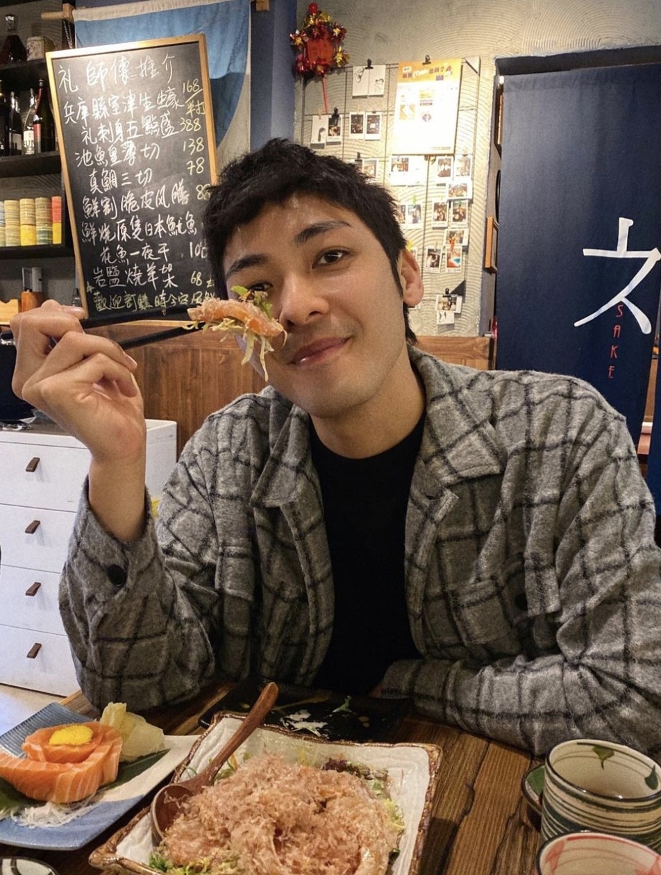 Mag出道後曾經公開與羅孝勇戀情！