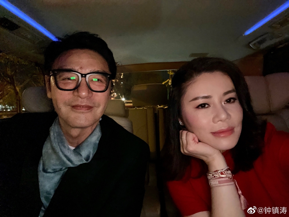 喺鍾鎮濤處於人生低谷時，佢遇上比佢細20年嘅台灣女友范姜！