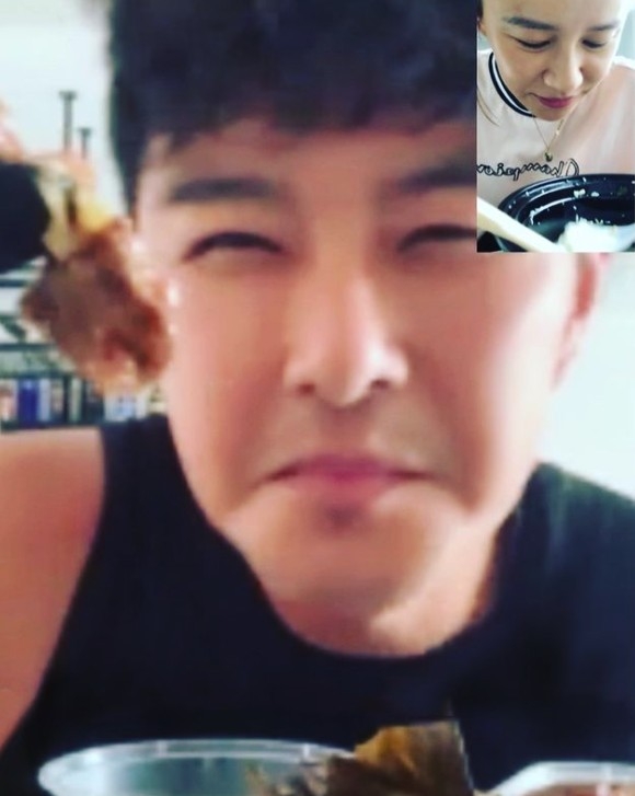 隔離期間，二人都有利用FaceTime陪伴對方！