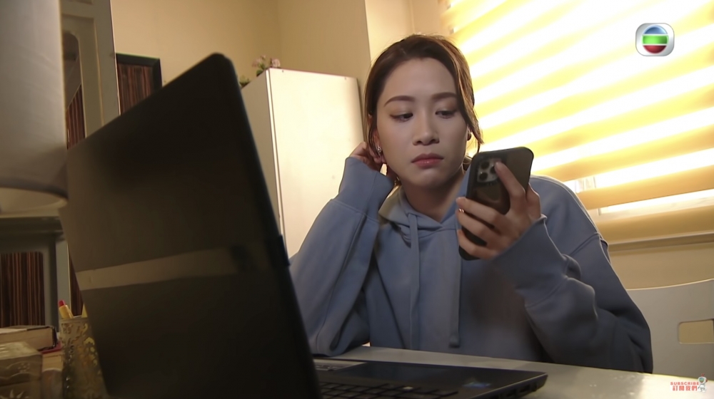 樓主稱佢就係因為想知前度有無認識到曖昧對象,甚至係新女友,先會一次又一次咁睇佢IG