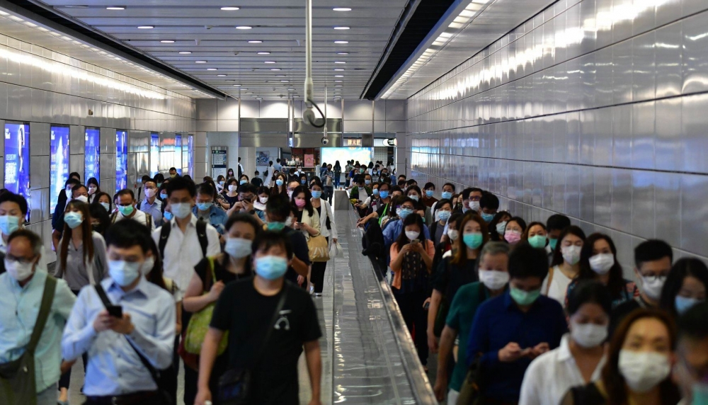 政府延長豁免/寬減現行34類政府收費12個月。