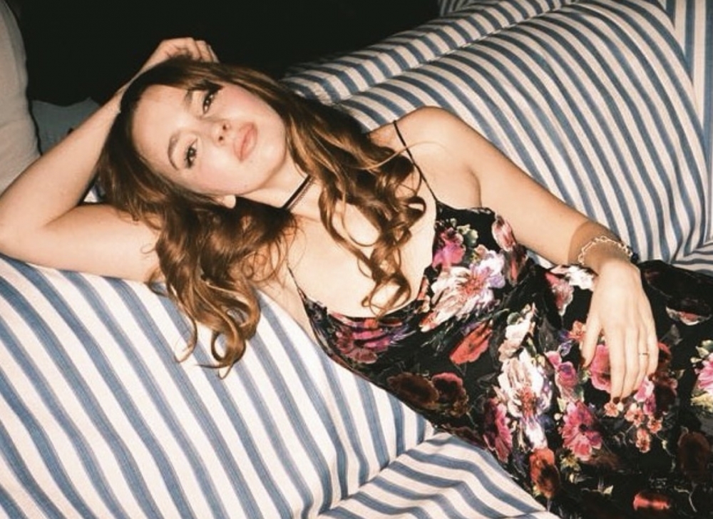 女方係今年27歲嘅澳洲女演員！