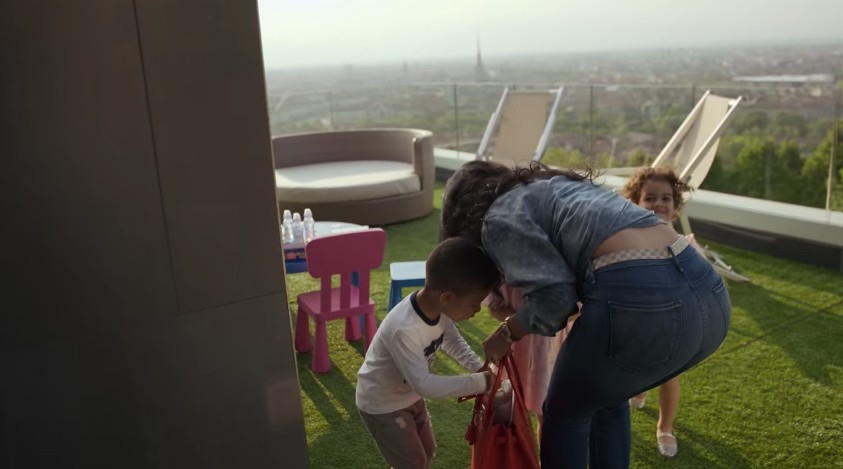 Georgina會保養手袋，但平時照顧仔女時都會照用。