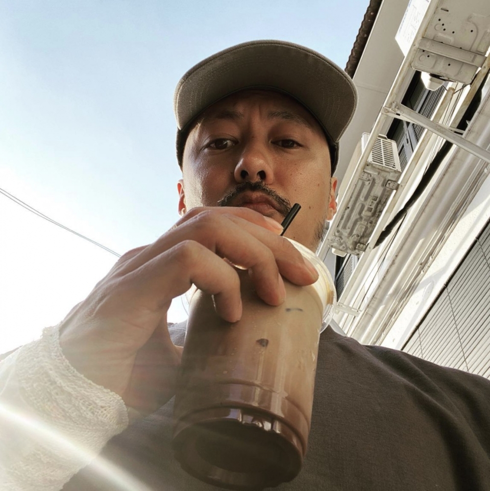 余文樂宣佈上年舉辦嘅「No Time Like Present」NFT拍賣會大賺1億2千萬港幣！