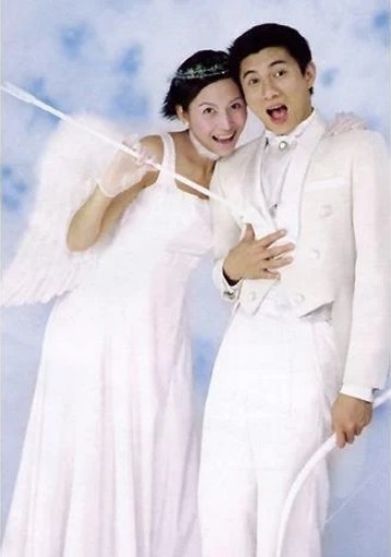 可惜最後二人當時還被債務問題困擾，加上其他因素最後分手收場。