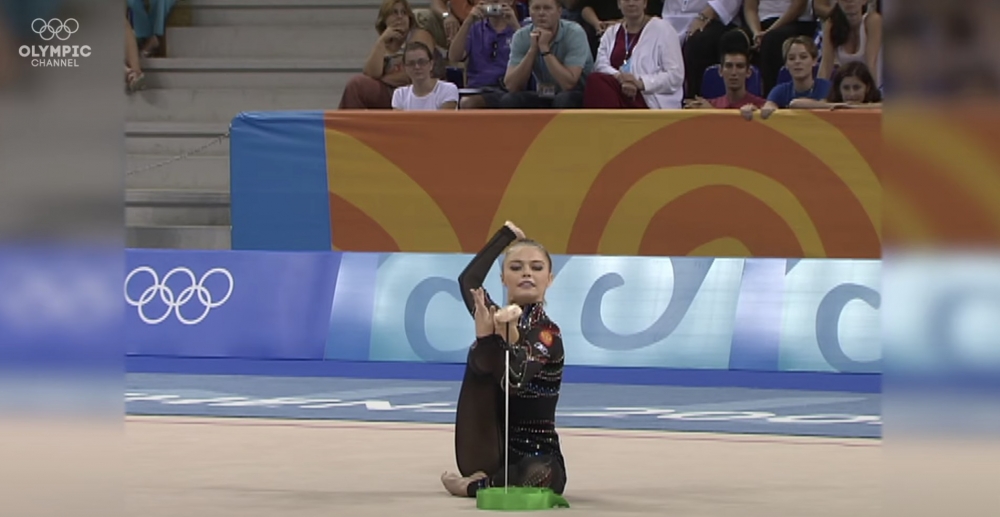 Alina Kabaeva曾勇奪2004年雅典奧運韻律體操金牌!