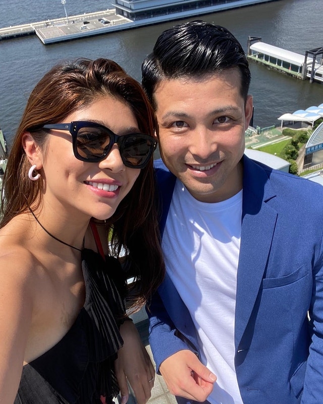 普莉亞和配對對象兼餐廳老闆「水樹」合照，惟二人最終無法一起走下去。