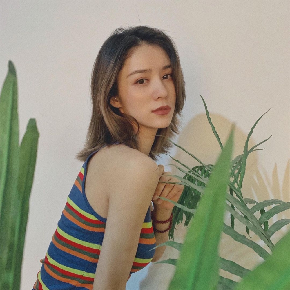 現時佢甚少參與有關模特兒工作