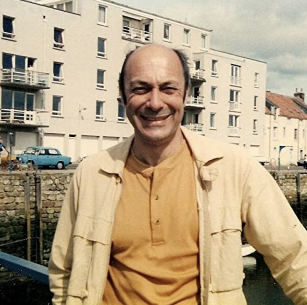 而Rodney Davies （戴維斯）就提出英國係出現最多時空穿越嘅地方！