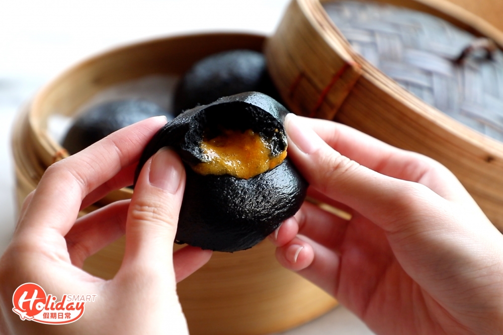 爆漿竹炭奶皇流沙包亦是必食推介,餡料比例剛好做到流心效果,流心奶皇包裹著蛋黃碎,甜得來又帶點鹹香。