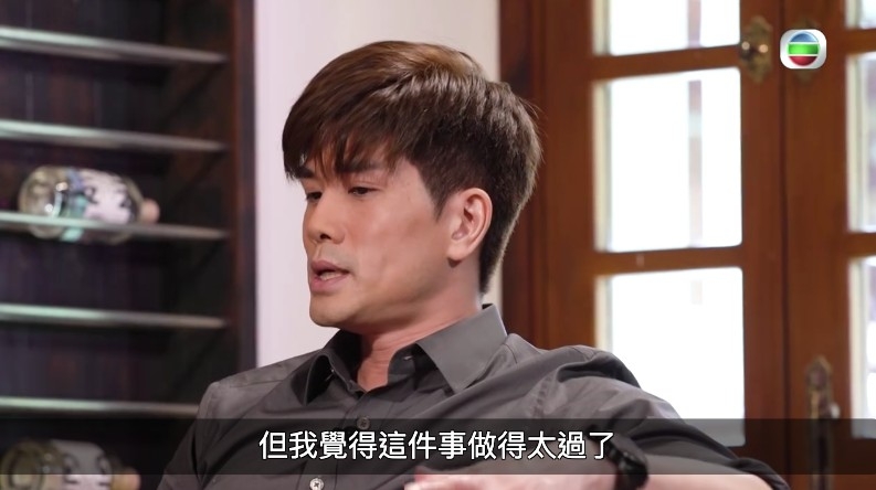 但伍允龍坦言覺得呢件事做得太過分令佢有受到傷害