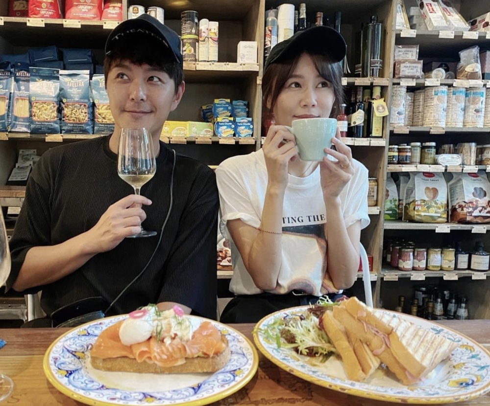 二人婚後感情依然甜蜜,仲多次傳出懷孕消息