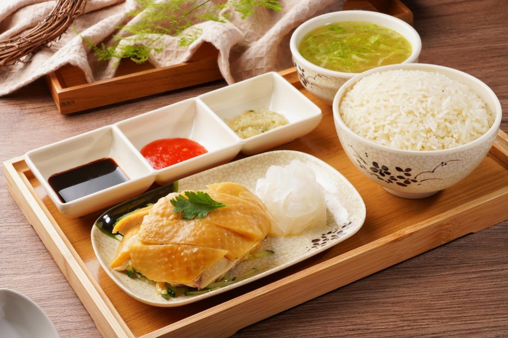 招牌無骨海南雞飯