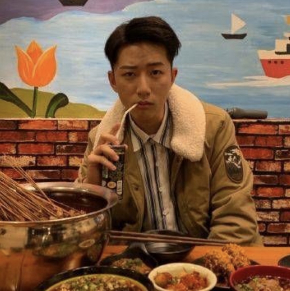 浪胃仙話年輕時期嘅佢係校草！