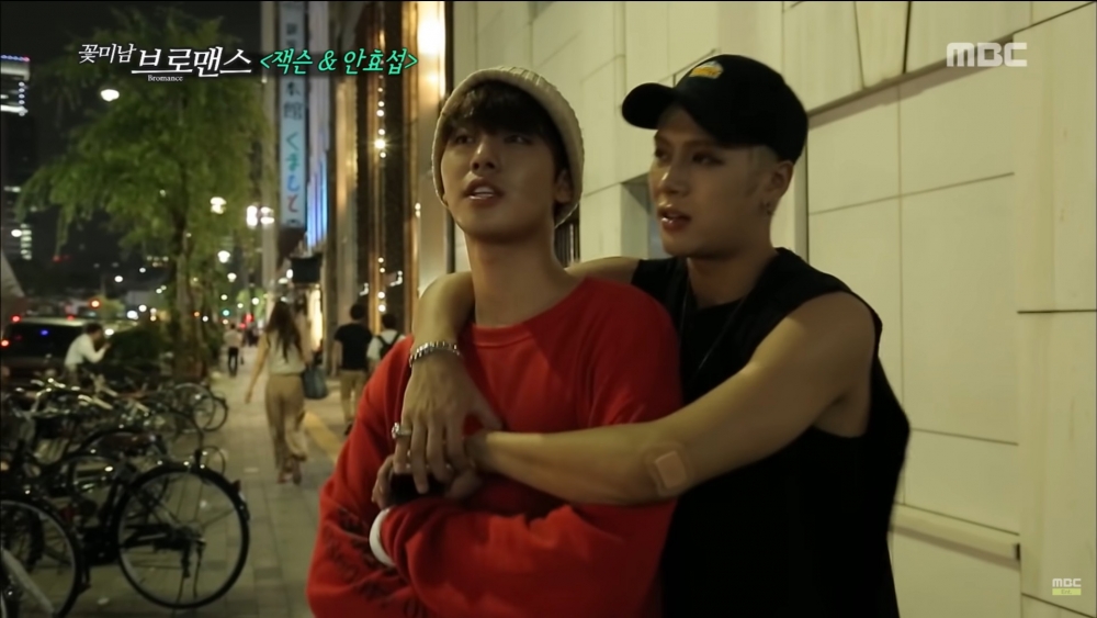 安孝燮與Jackson一起出演實境節目《花美男Bromance》。