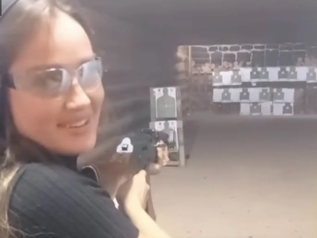 Anastasiia曾上載練射擊嘅影片到個人IG。