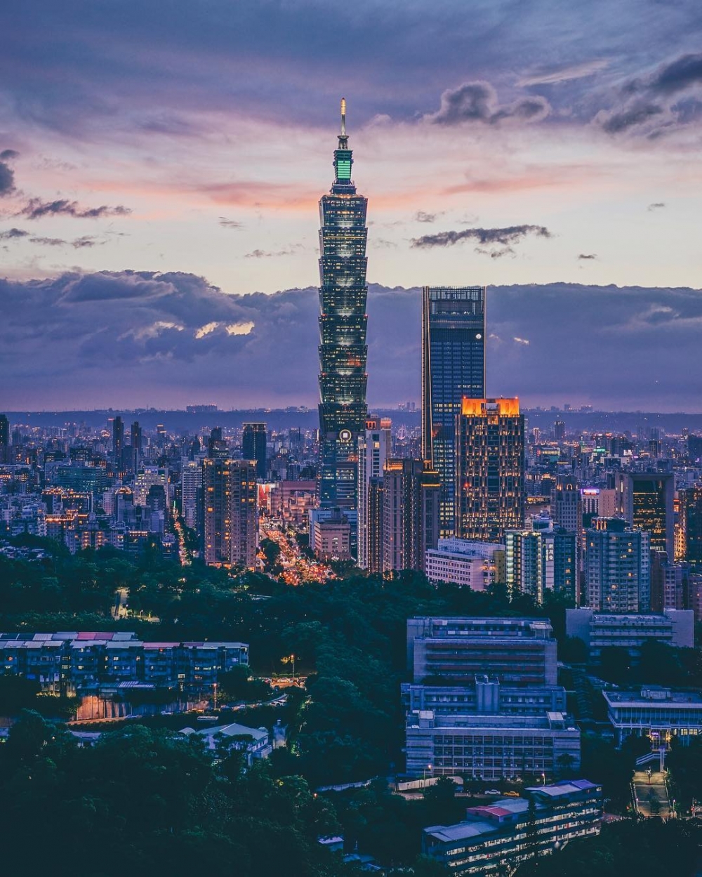 台灣3月7日起入境檢疫天數從14天縮短至10天。