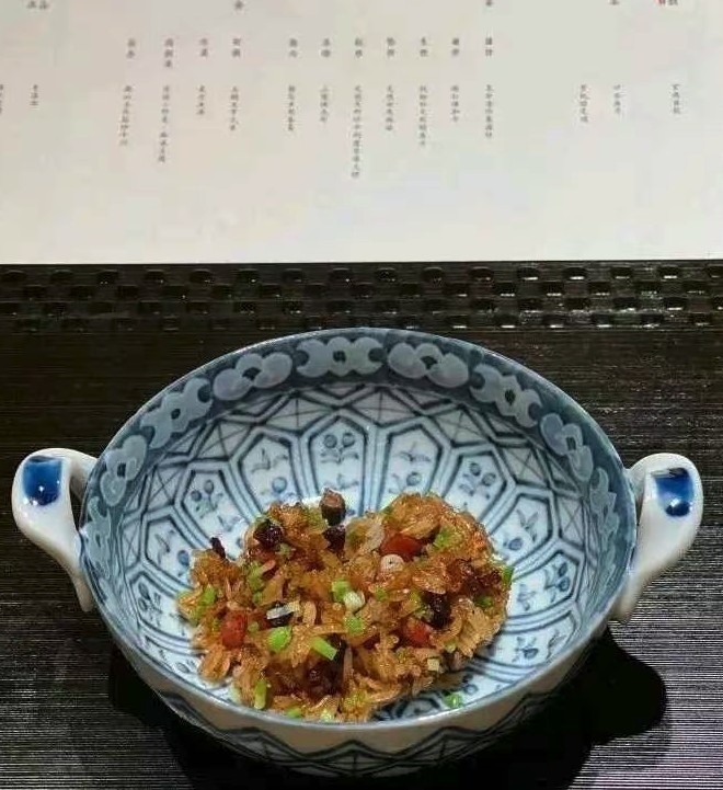 糯米飯大概兩啖就食完