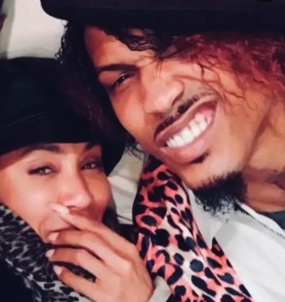 有指Will Smith亦知道二人嘅親密關係。