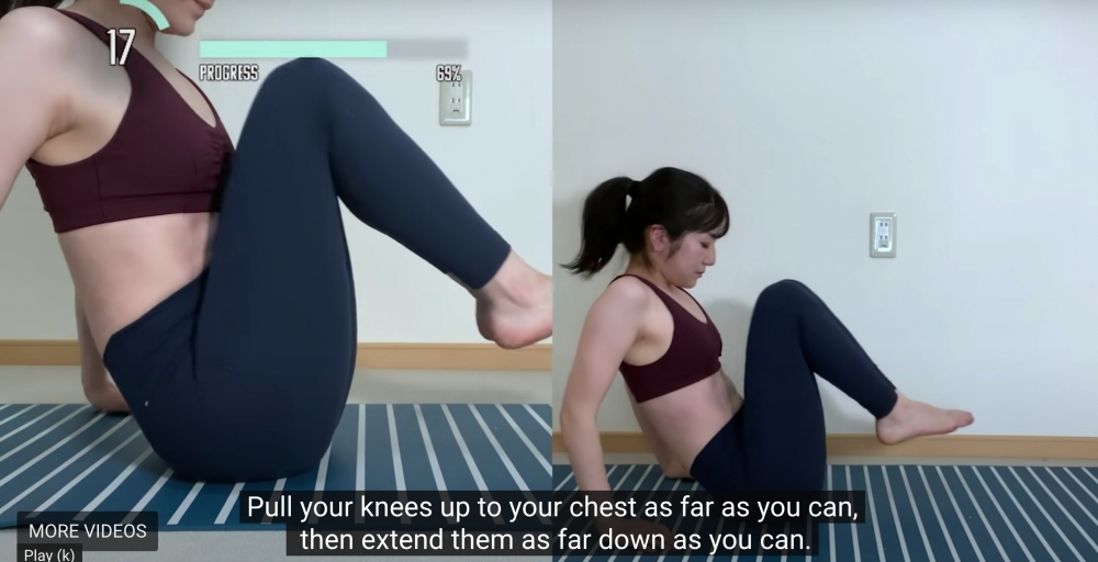 用雙手撐起上半身。