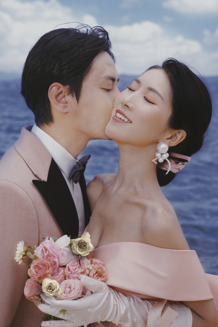 佢心痛表示喺呢段感情迷失自我，對方依然未有改壞習慣！