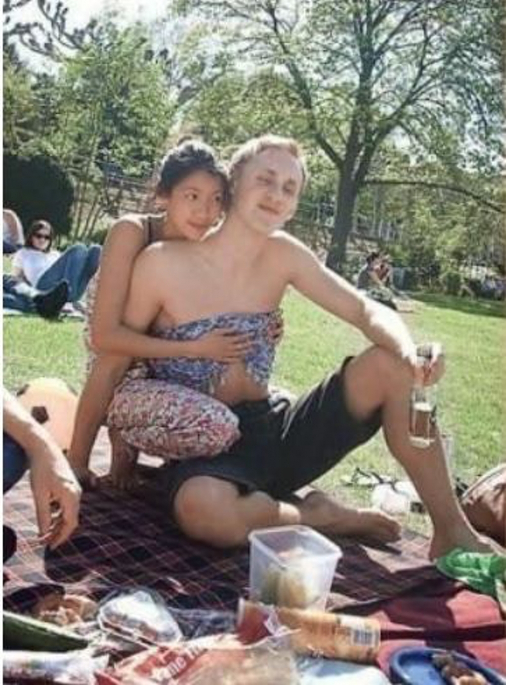 蔡思貝入行曾前與一德國男子交往。