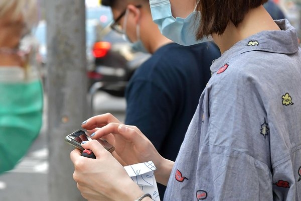 先行電話卡用戶須於2023年2月23日或之前完成登記，否則電話卡將失效。