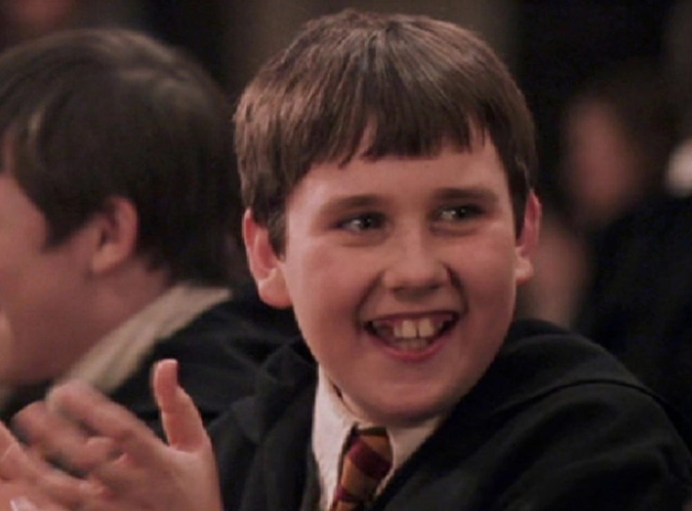 Matthew Lewis當年飾演「奈威」