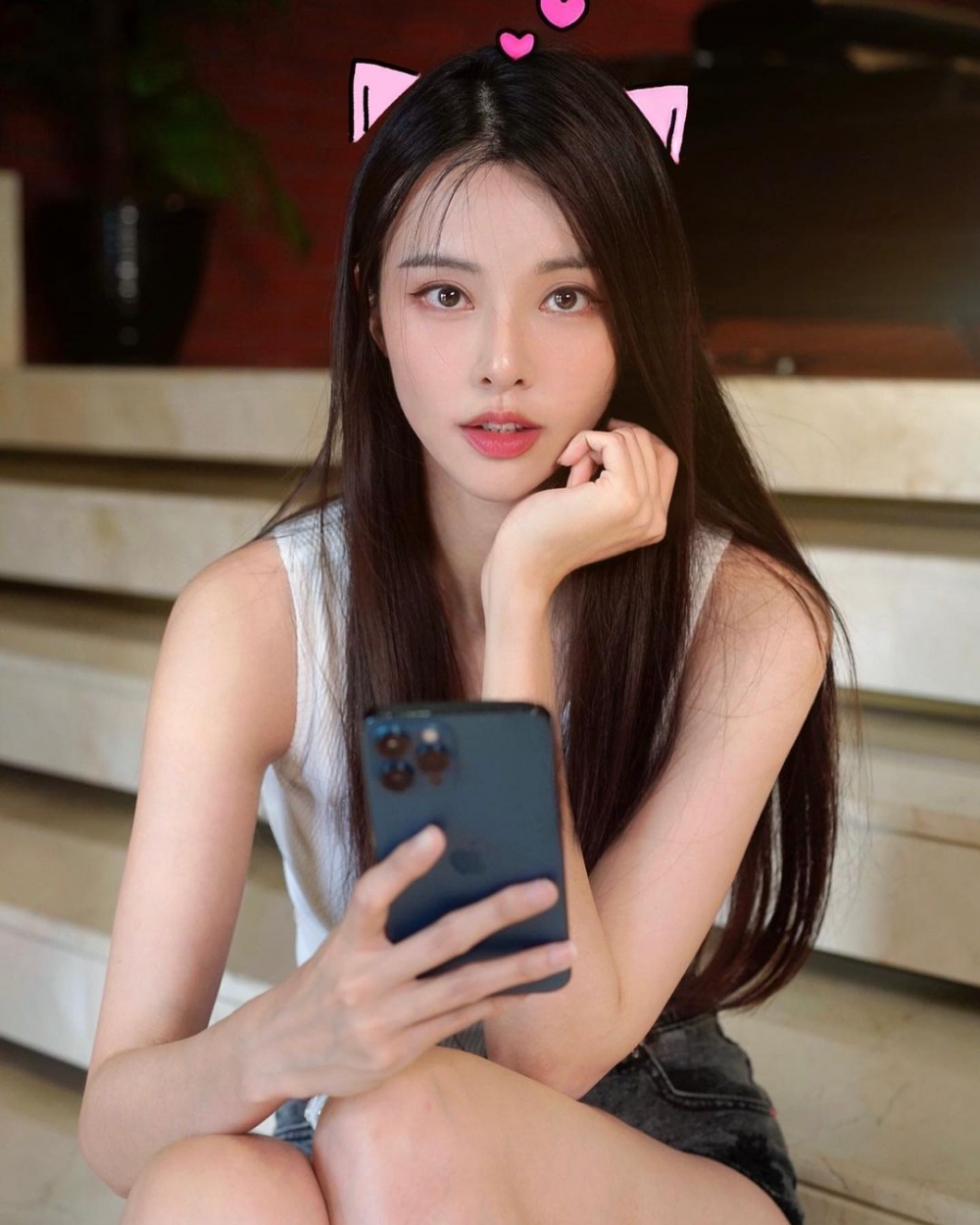 李元玲日前首度公開男友照片，卻大爆對方係偷食渣男。