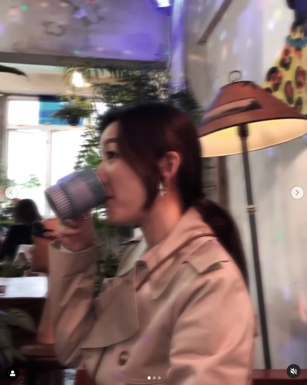 網民都大讚Marf媽媽好年輕。