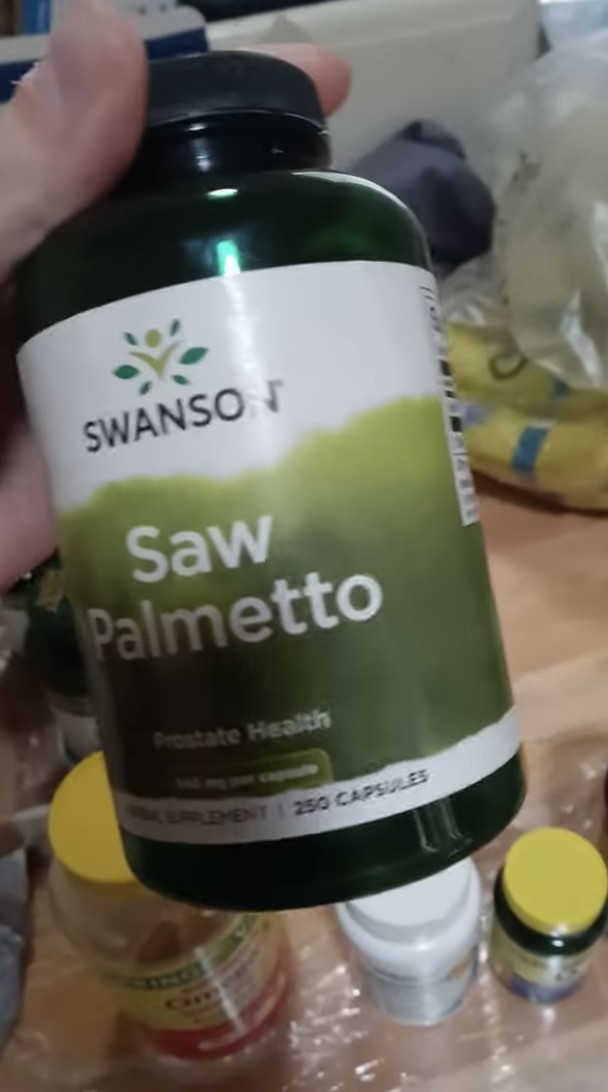 Kyle Gordy亦有於YouTube分享自己平常會服用嘅維他命！