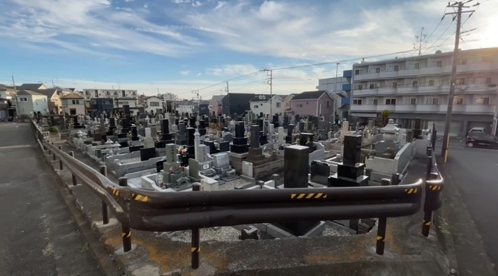 屋子面對墳場，你會唔會介意呢？