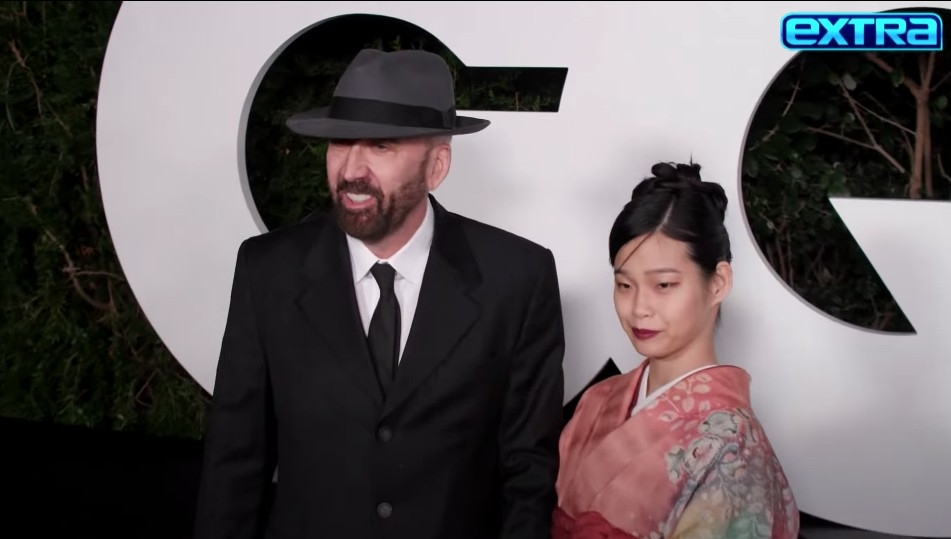 Nicolas第5任妻子仲細過佢大仔。