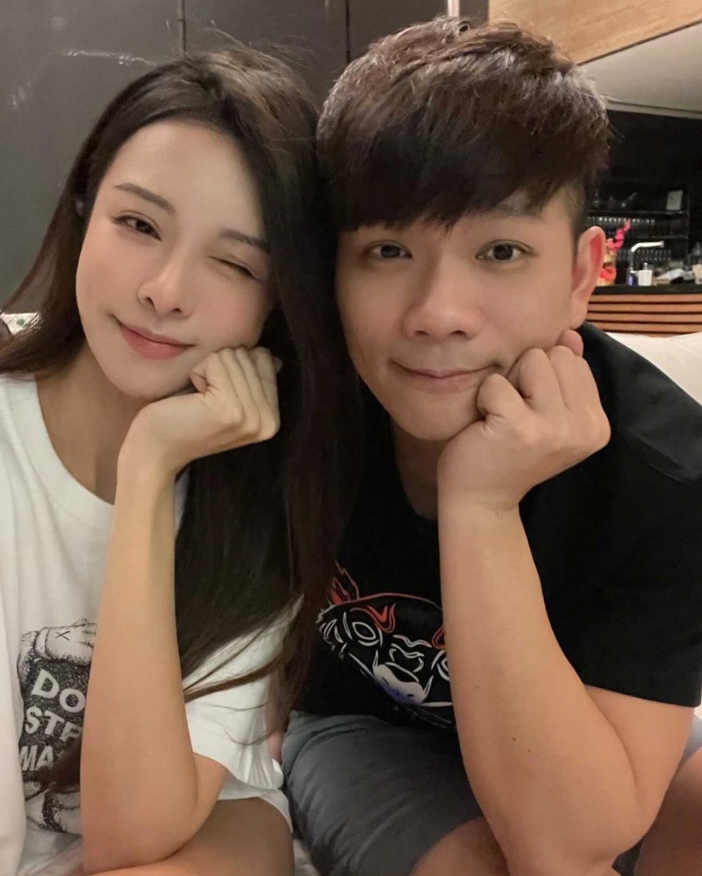 李元玲與前男友合照。