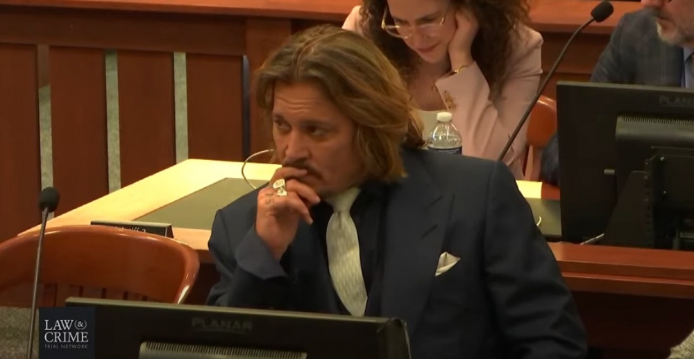 Johnny Depp身型比以前圓潤,睇落非常憔悴!