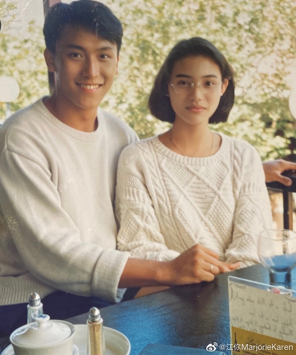 張筱蘭曾於微博晒出兩人年輕時合照慶祝結婚28周年，馬德鐘的確係keep得好好！