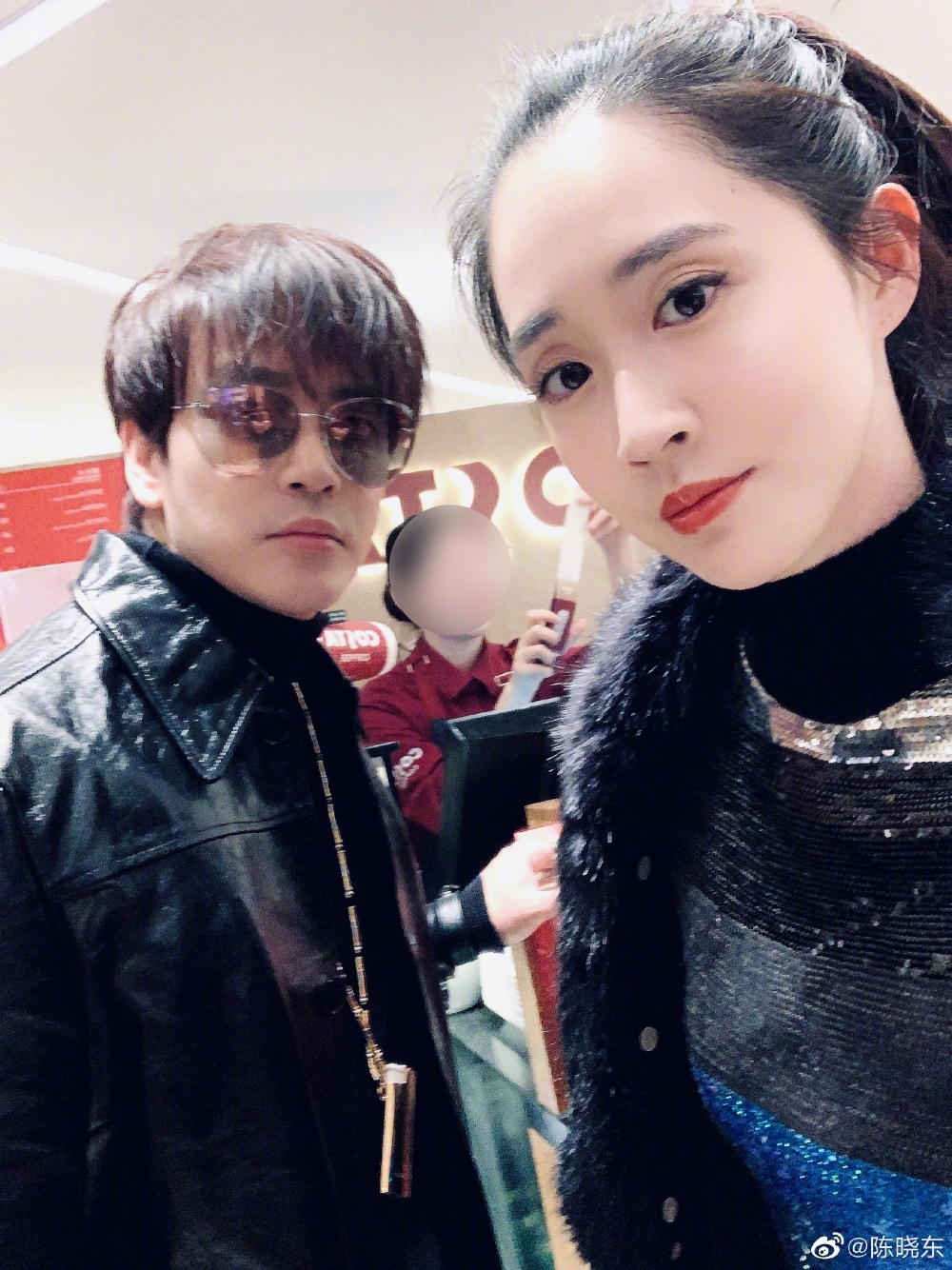 陳曉東2014年與台灣護士女友王妤嫻結婚，出門掃貨時，陳曉東總會悉心打扮，務求展現最完美一面。