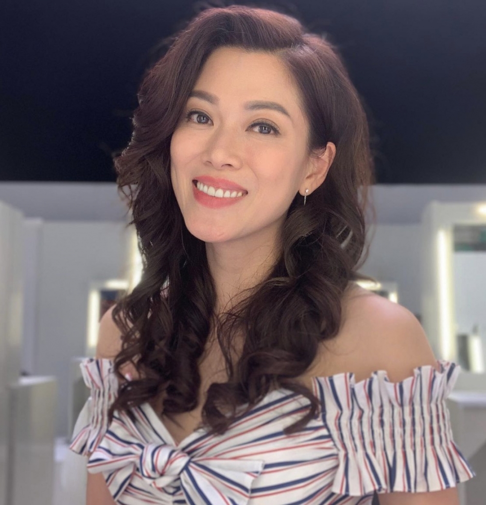 林淑敏2000年參選香港小姐而入行