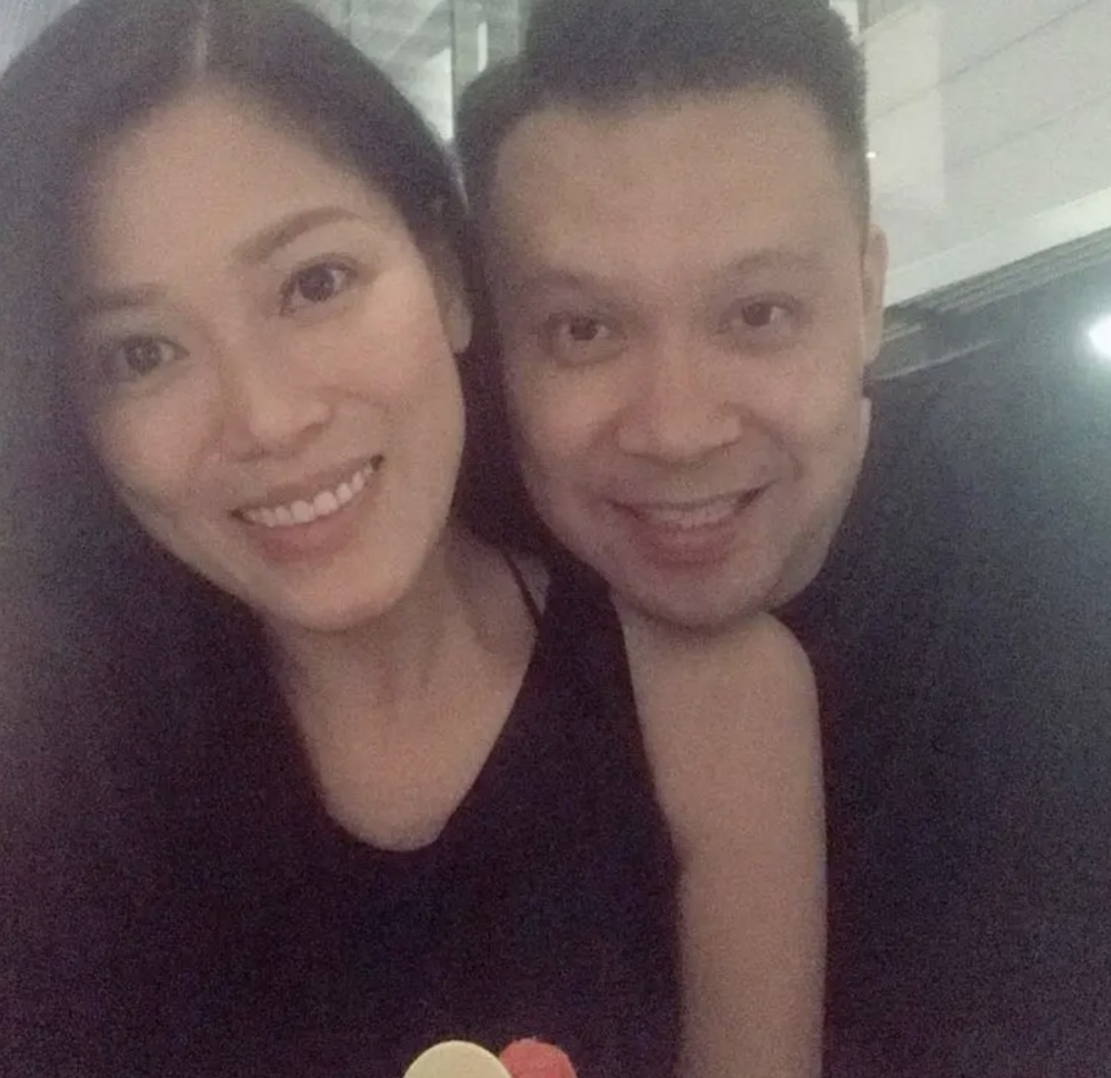 林淑敏2013年與圈外男友Tommy結婚，大讚對方不離不棄照顧佢！