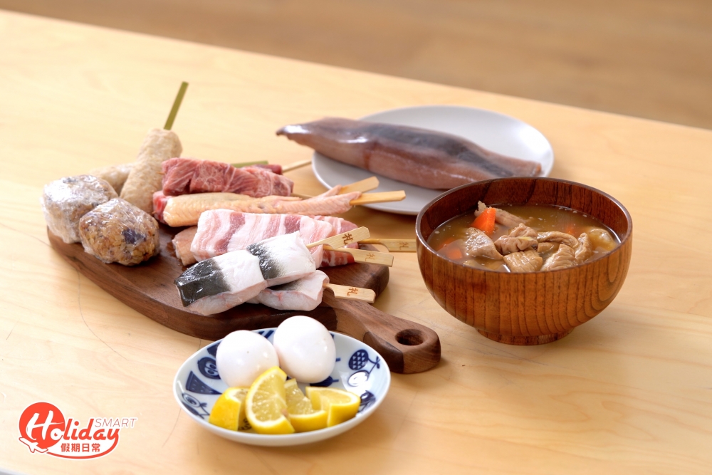 串燒當然要即燒「趁熱食」先過癮,憑著日式串燒起家的「禮居酒屋」就趁著餐廳停業期間,推出4款炭爐串燒外賣套餐自救,分為2人前和4人前,價錢由$388起。