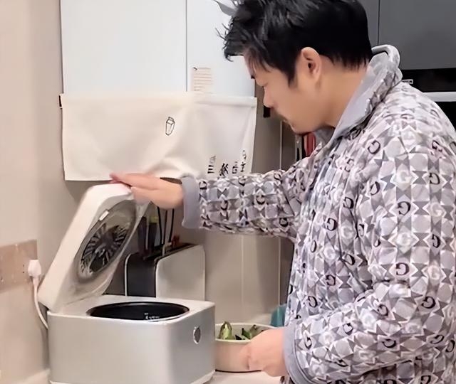 網友指雖然老公大走樣但都有好處:因為基本上都唔會出門,無打扮嘅必要,減少一筆開支
