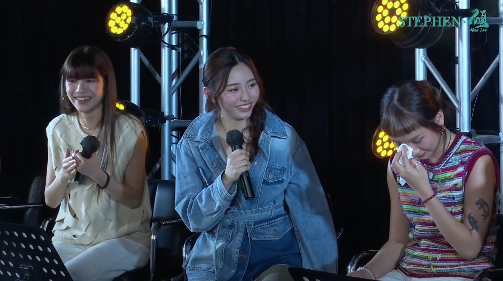 Marf聽完Ivy與家人之間嘅經歷後感動落淚。