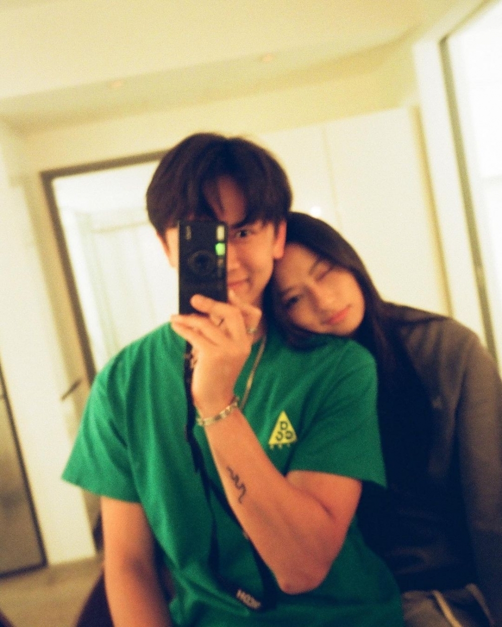 試當真首對情侶kayan9896（吳家忻）同Locker（林家熙）