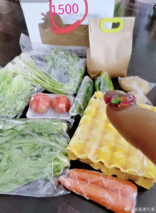 陳浩民老婆蔣麗莎大呻疫情下菜價超貴。