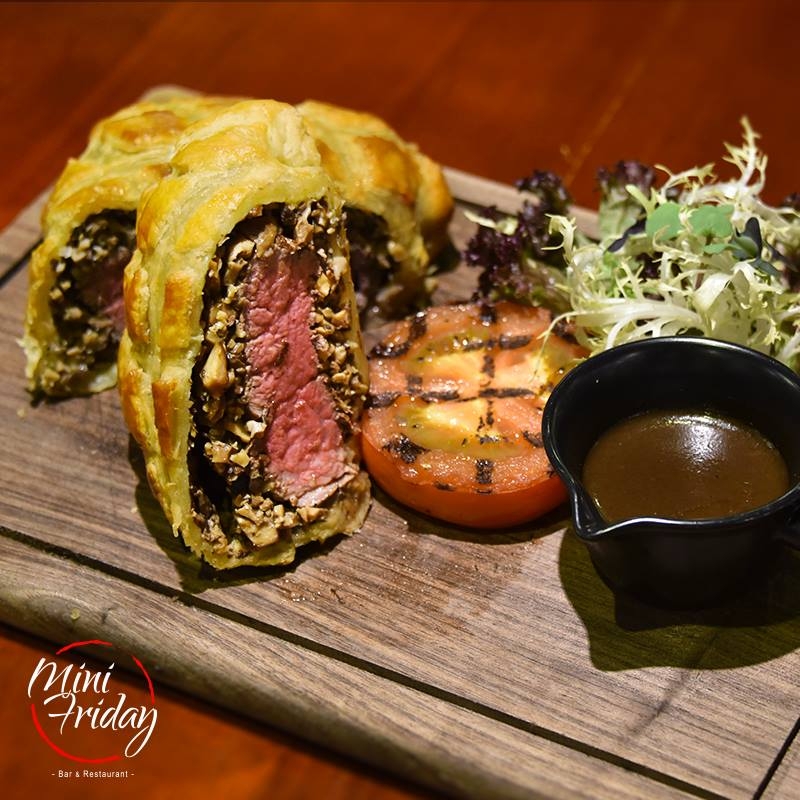 Mini Friday必試的「皇牌和牛威靈頓」~