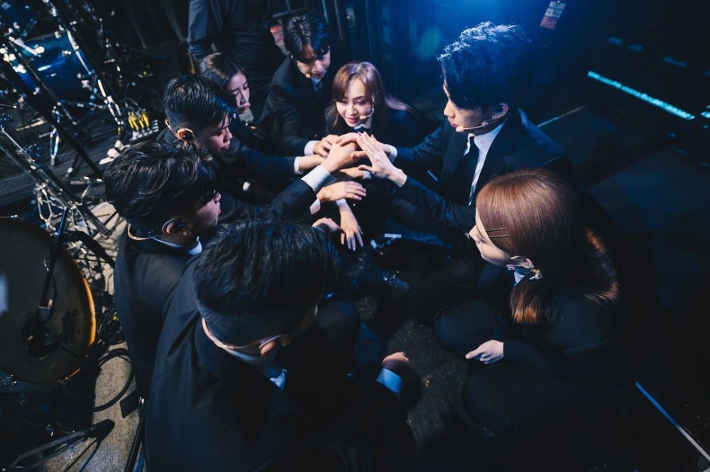 「試當真」人氣高企，幾位幕前都由YouTube做到變藝人，更開兩場現場演出，反應熱烈