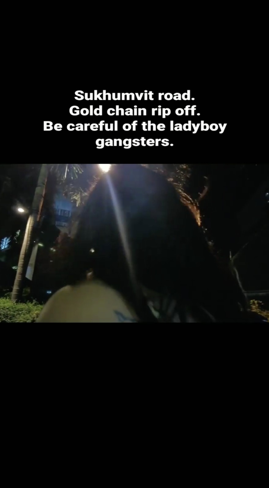 Frederik唯有去當地警局報案,佢猜測美女真實身份為跨性別人士,因為對方身型高大,而且身上有紋身,疑疑背景唔簡單。
